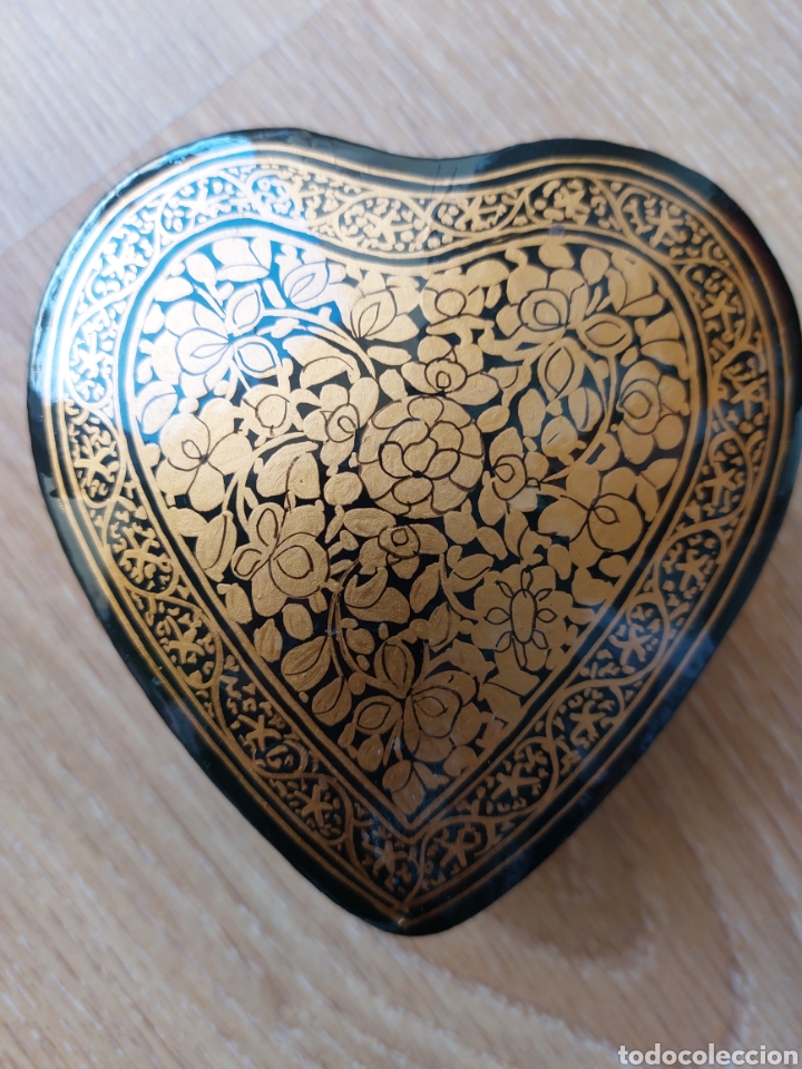 Cajas y cajitas met&aacute;licas: Caja joyero forma de coraz&oacute;n - Foto 1
