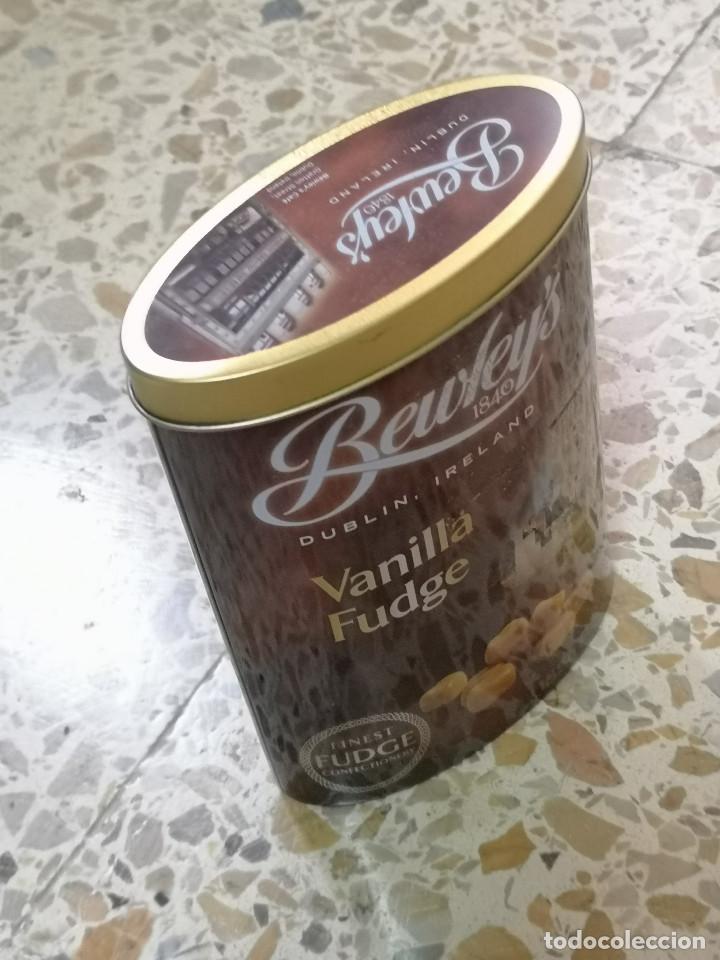 Caixas e caixinhas met&aacute;licas: CAJA METALICA IRLANDA - BEWLEY'S - Caramelos