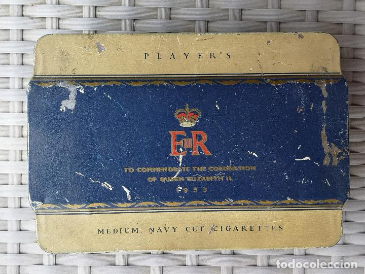 Caixas e caixinhas met&aacute;licas: CAJA METALICA - CIGARRILLOS PLAYER'S - En conmemoraci&oacute;n de la reina Elizabeth II