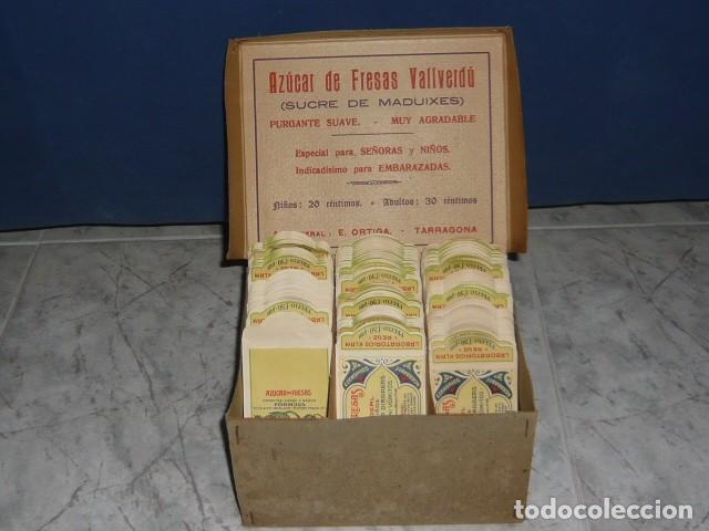 Cajas y cajitas met&aacute;licas: ANTIGUO EXPOSITOR DE FARMACIA A&Ntilde;OS 30 AZUCAR DE FRESAS PURGANTE LABORATORIOS VALLVERDU