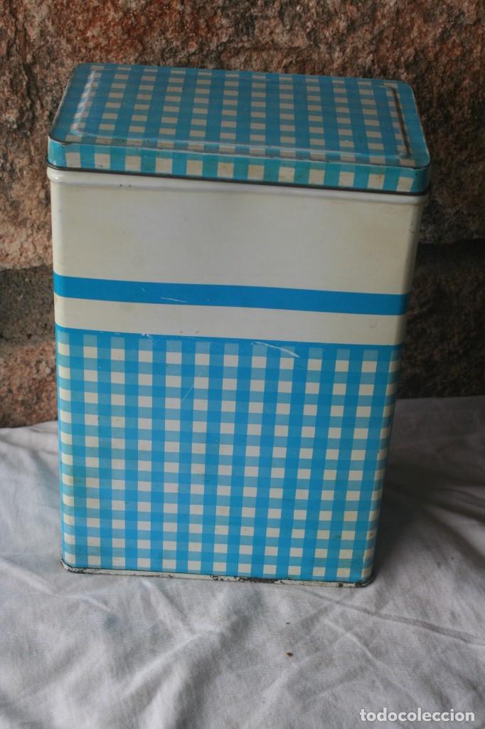 Cajas y cajitas met&aacute;licas: ANTIGUA LATA COLA CAO