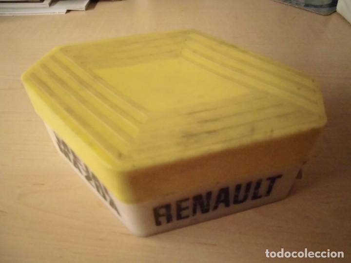 Cajas y cajitas met&aacute;licas: Caja luces Renault 5 - Foto 1