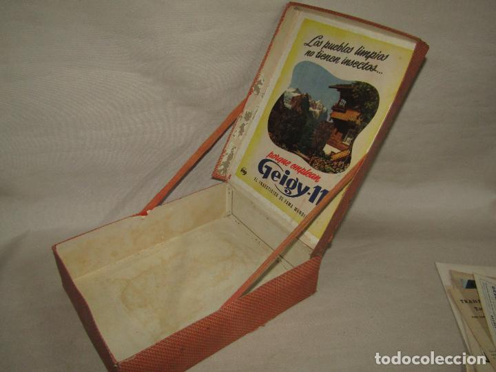 Blechdosen und Kisten: Antigua Caja Expositor de Insecticida GEIGY-11 El Insecticida de Fama Mundial - A&ntilde;o 1940-50s.