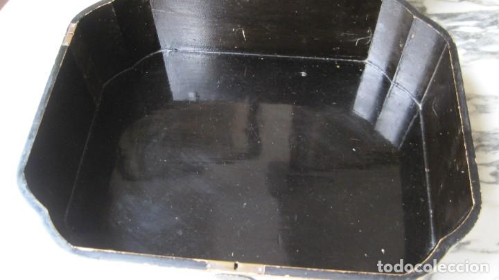 Cajas y cajitas met&aacute;licas: CAJA DE MADERA LACADA - FINALES S.XIX - Foto 12