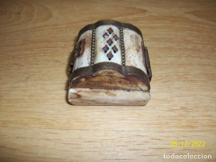 Cajas y cajitas met&aacute;licas: CAJA DE HUESO - Foto 2