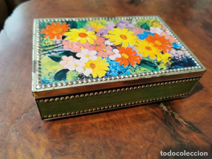 Casse e cassette metalliche: BONITA CAJA METALICA SERIGRAFIA MARGARITAS