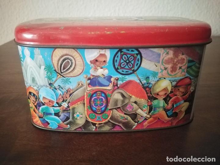 Cajas y cajitas met&aacute;licas: Caja de lata Elgorriaga. - Foto 1