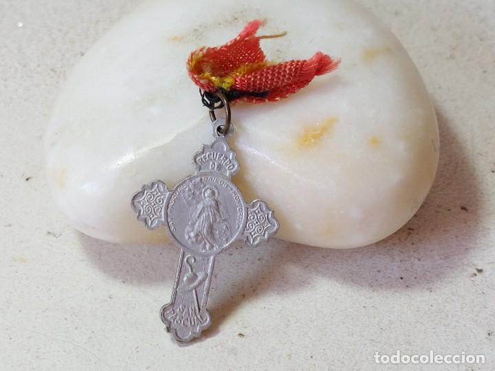 Cajas y cajitas met&aacute;licas: ANTIGUA INSIGNIA RELIGIOSA DE SAN PASCUAL BAILON MONFORTE ALICANTE Y SAN FRANCISCO DE ASIS A&Ntilde;OS 40