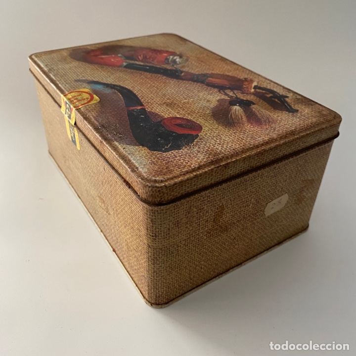 Cajas y cajitas met&aacute;licas: Caja met&aacute;lica litografiada de Cola Cao Pipas Colacao