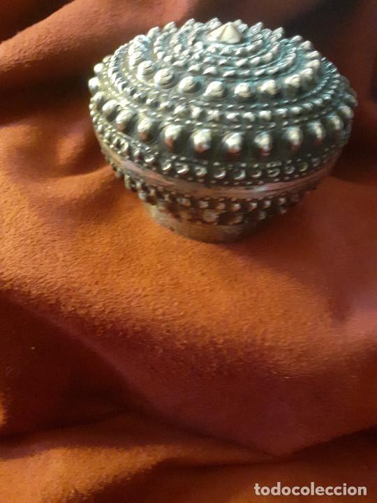 Cajas y cajitas met&aacute;licas: Caja de plata peque&ntilde;a