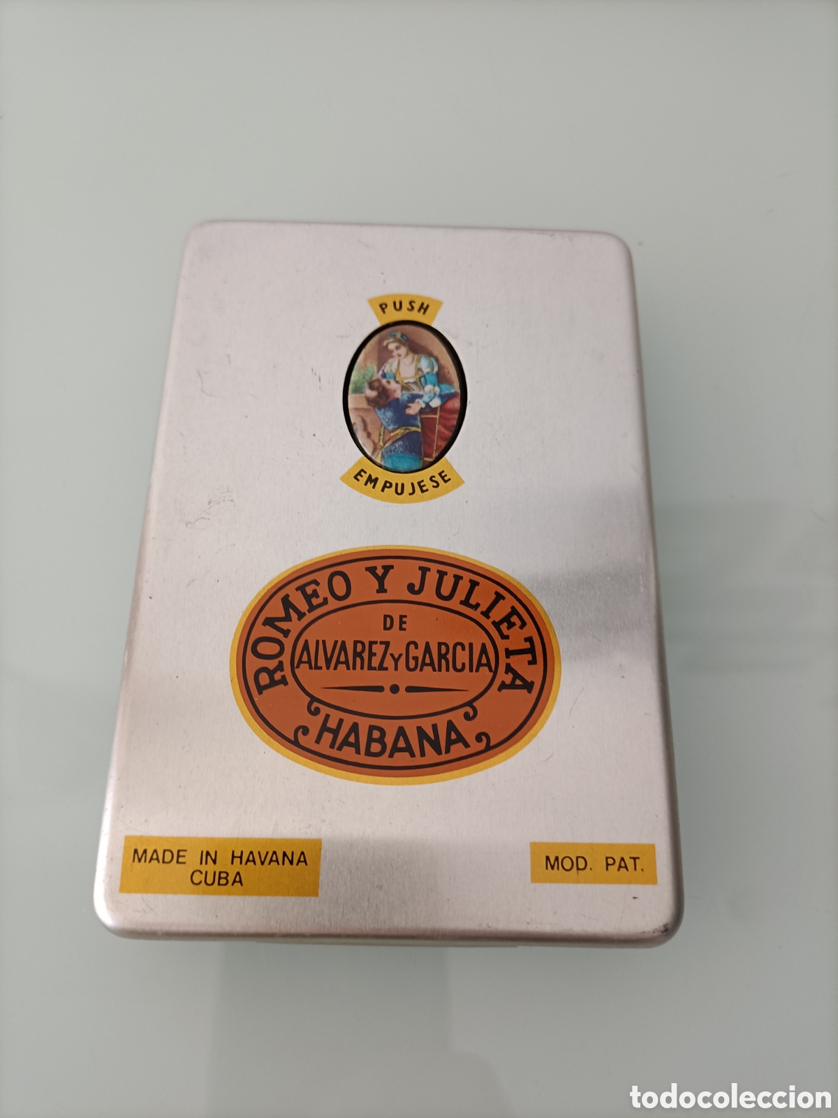 Cajas y cajitas met&aacute;licas: CAJA ROMEO Y JULIETA HABANA PUROS METALICA