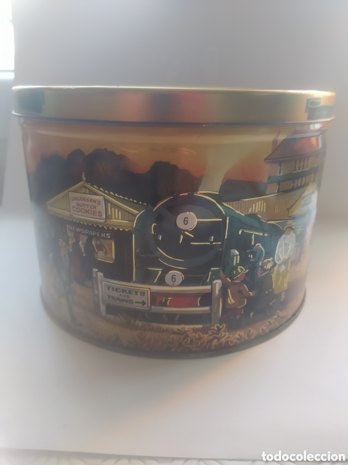 Cajas y cajitas met&aacute;licas: Caja de galletas Jacobsen - Foto 1
