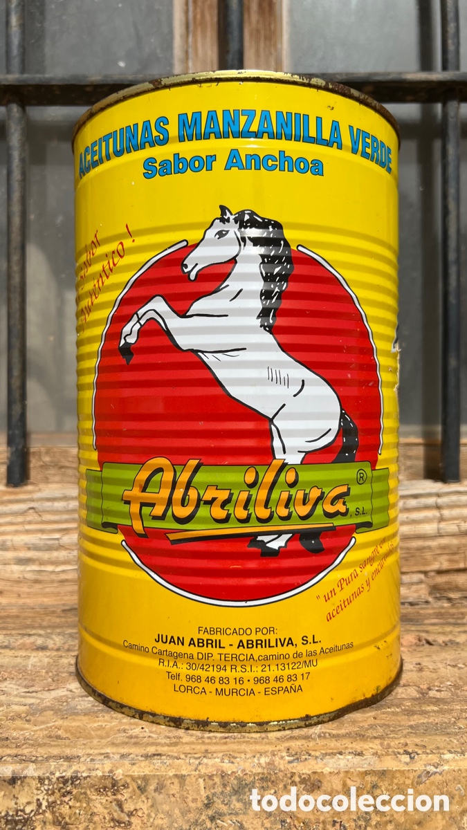 Cajas y cajitas met&aacute;licas: ANTIGUA LATA DE ACEITUNAS ABRILIVA, JUAN ABRIL, LORCA- MURCIA - ESPA&Ntilde;A