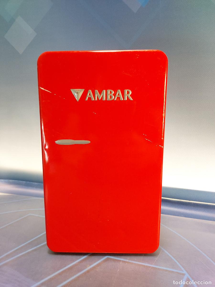 Cajas y cajitas met&aacute;licas: Caja met&aacute;lica Ambar. Estilo nevera vintage. 24 x 14 x 15 cm. Edici&oacute;n limitada.