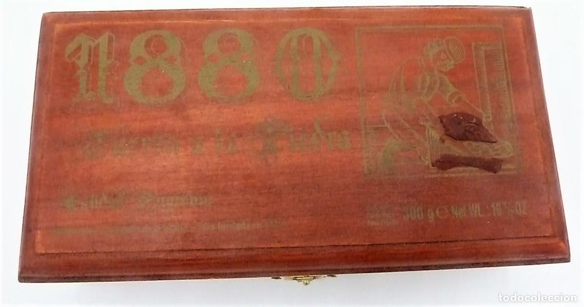 Cajas y cajitas met&aacute;licas: Caja vac&iacute;a Turr&oacute;n 1880 a la piedra