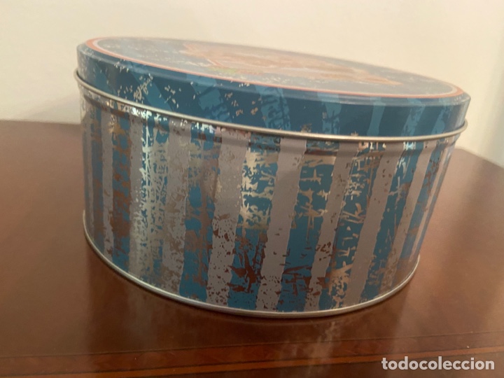 Cajas y cajitas met&aacute;licas: Lata comorada en deco madrid - Foto 4