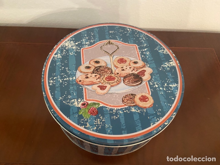 Cajas y cajitas met&aacute;licas: Lata comorada en deco madrid - Foto 1