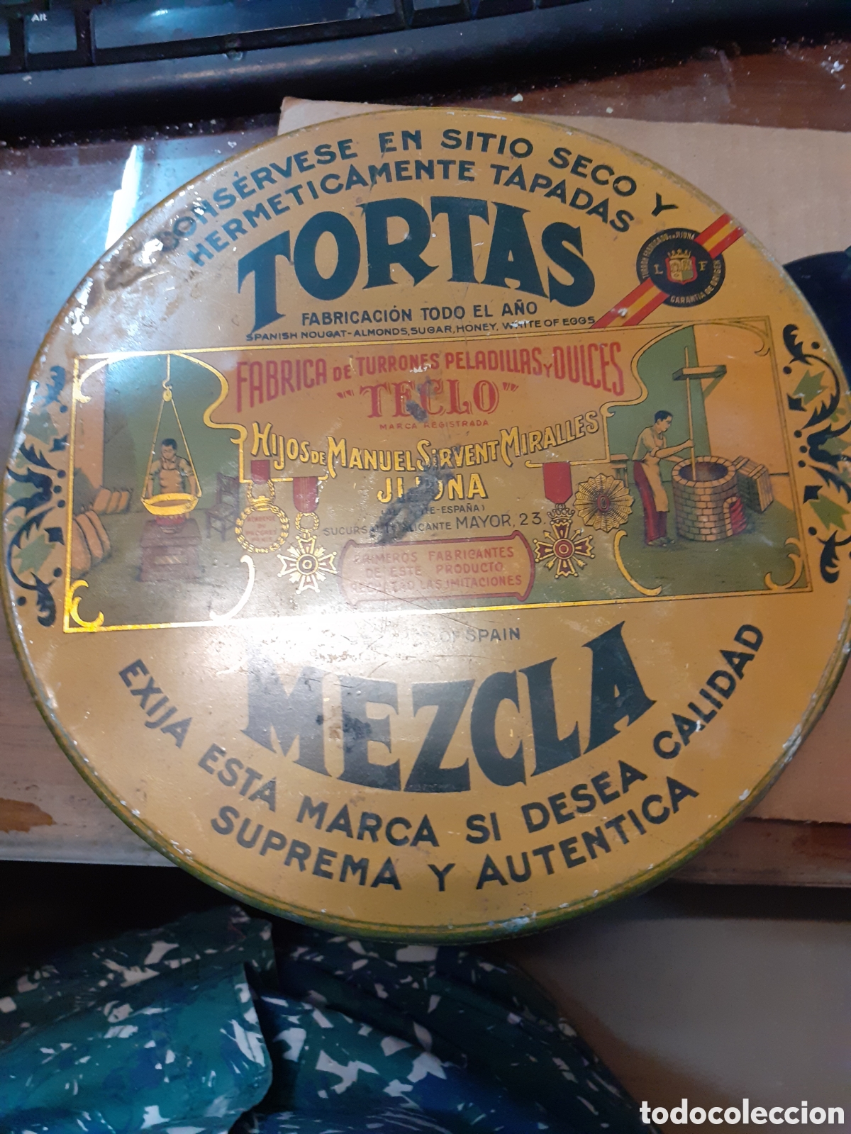 Blechdosen und Kisten: Caja antigua de metal tortas mezcla jijona, teclo y levante