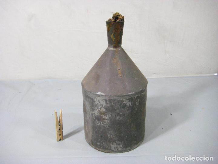 Cajas y cajitas met&aacute;licas: ANTIGUA LATA DE BARNIZ. - Foto 1