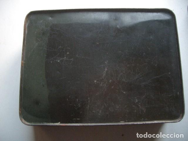 Cajas y cajitas met&aacute;licas: Lata de azafr&aacute;n tema Quijote - Foto 6