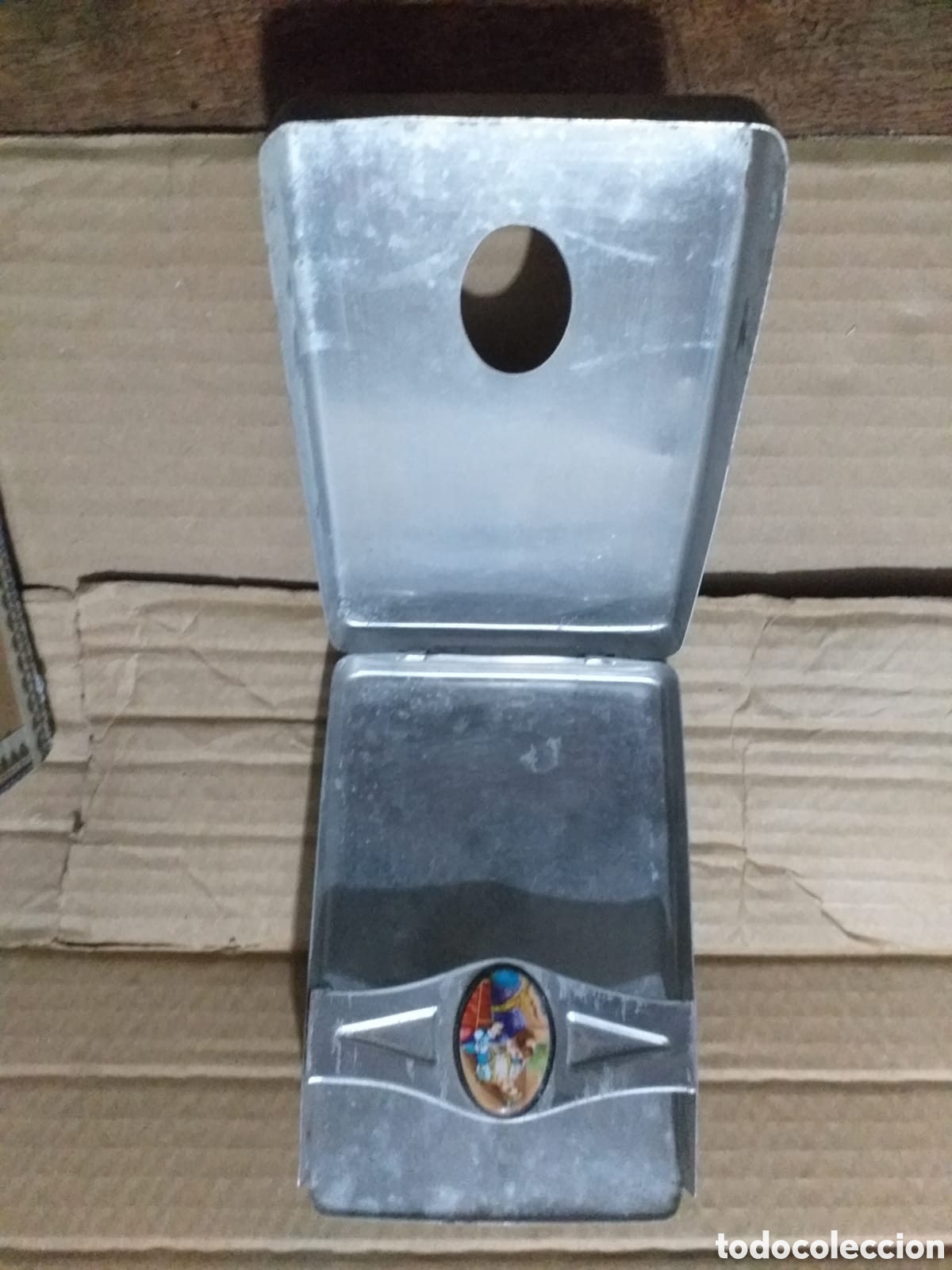 Cajas y cajitas met&aacute;licas: Caja de cigarros de metal - Foto 2