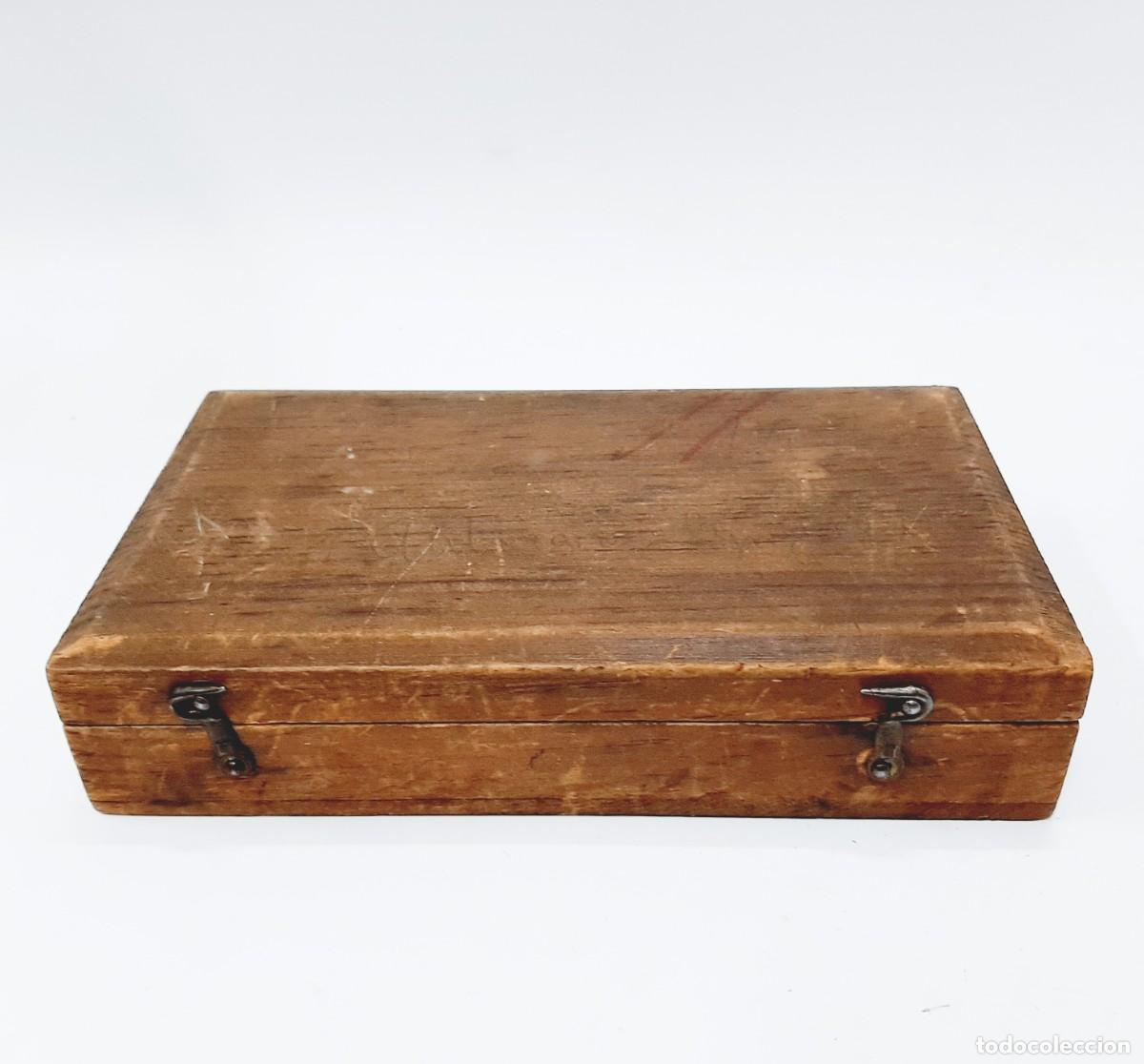 Cajas y cajitas met&aacute;licas: Caja de madera vintage con tapa(13.3)