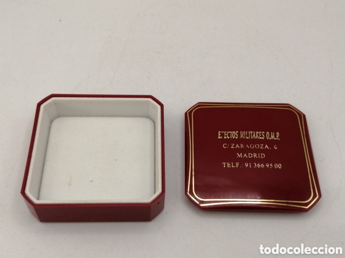 Cajas y cajitas met&aacute;licas: Estuche Efectos Militares O. M. P. - Foto 3