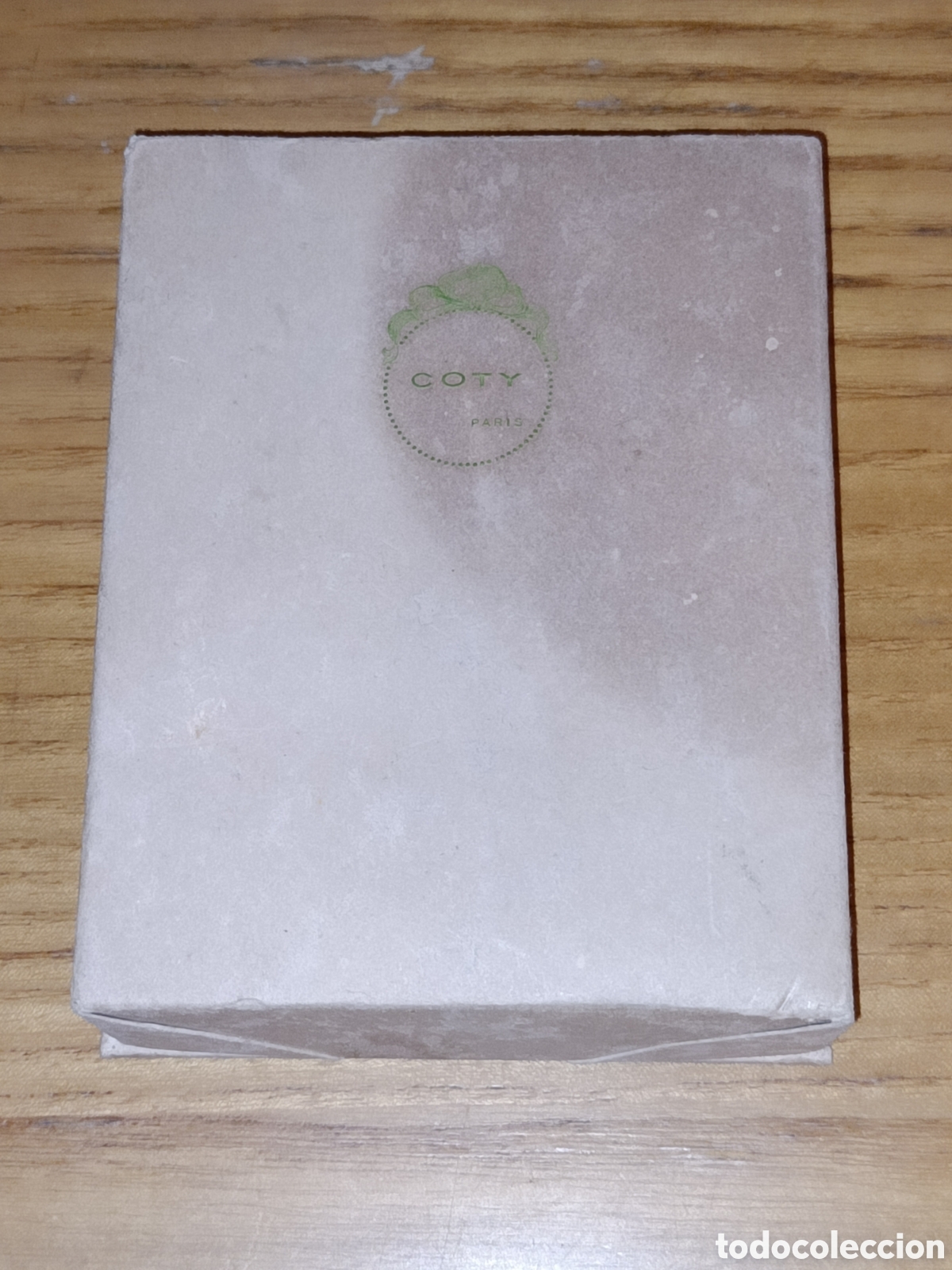 Cajas y cajitas met&aacute;licas: Caja perfume. Coty Paris. 9,5 x 7,5 x 2,5 cms