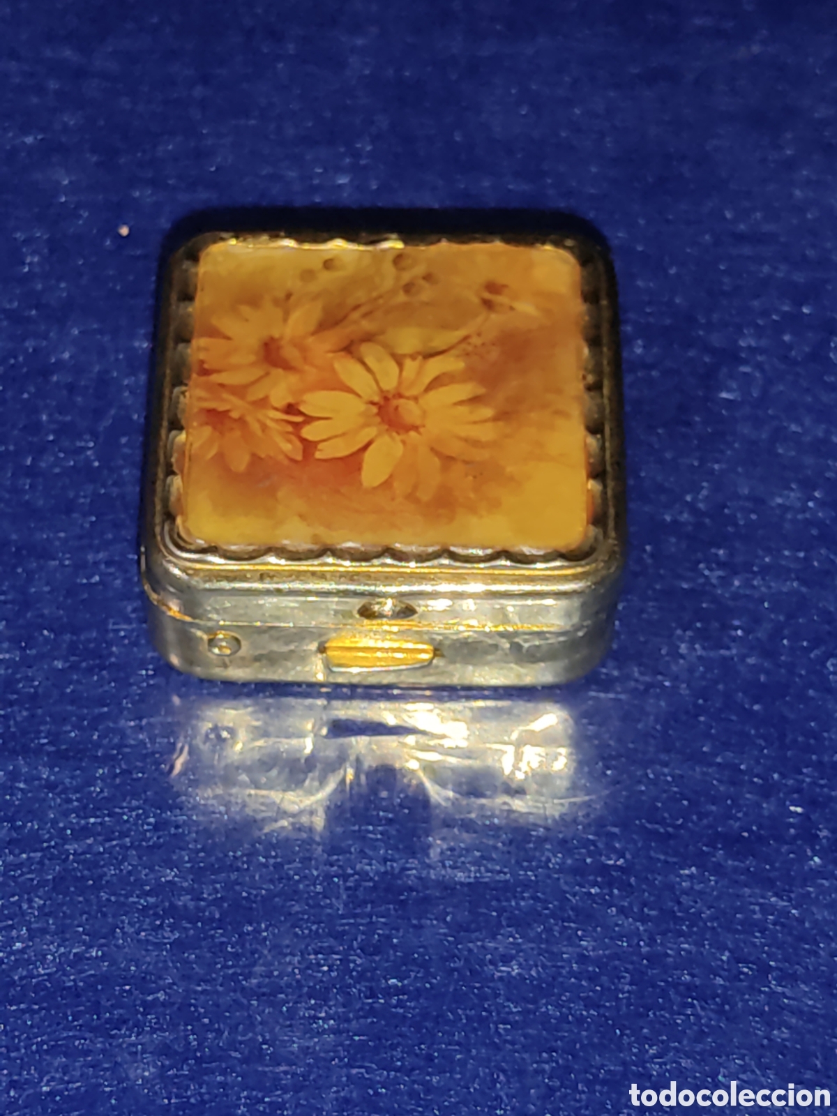 Cajas y cajitas met&aacute;licas: Caja pastillero, vintage.