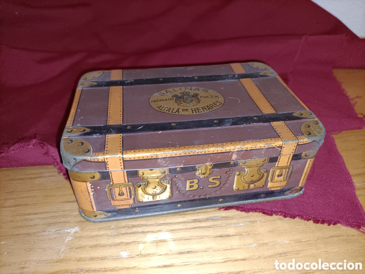 Cajas y cajitas met&aacute;licas: Caja almendras garrapi&ntilde;adas. Salinas. Alcal&aacute; de Henares. 15 x 10 x 5 cms