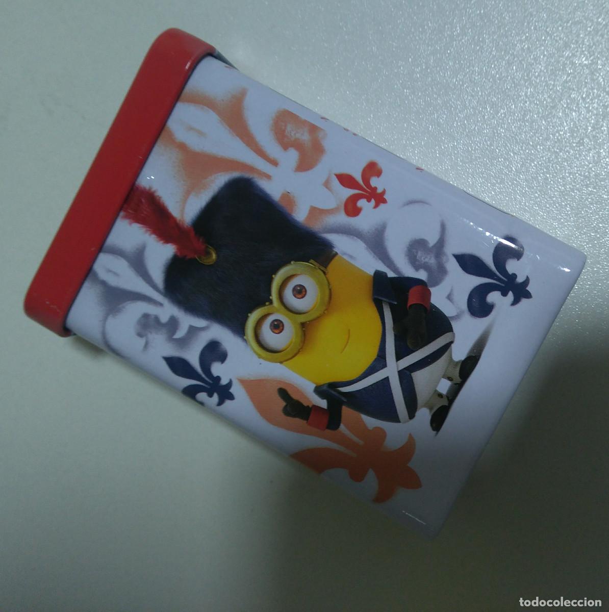 Cajas y cajitas met&aacute;licas: Caja metalica para baraja magica lata metal minions carrefour minion cartas cards