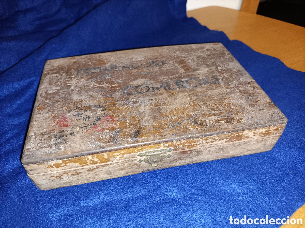 Cajas y cajitas met&aacute;licas: Caja de madera. 23,5 x 16 x 4,5 cms