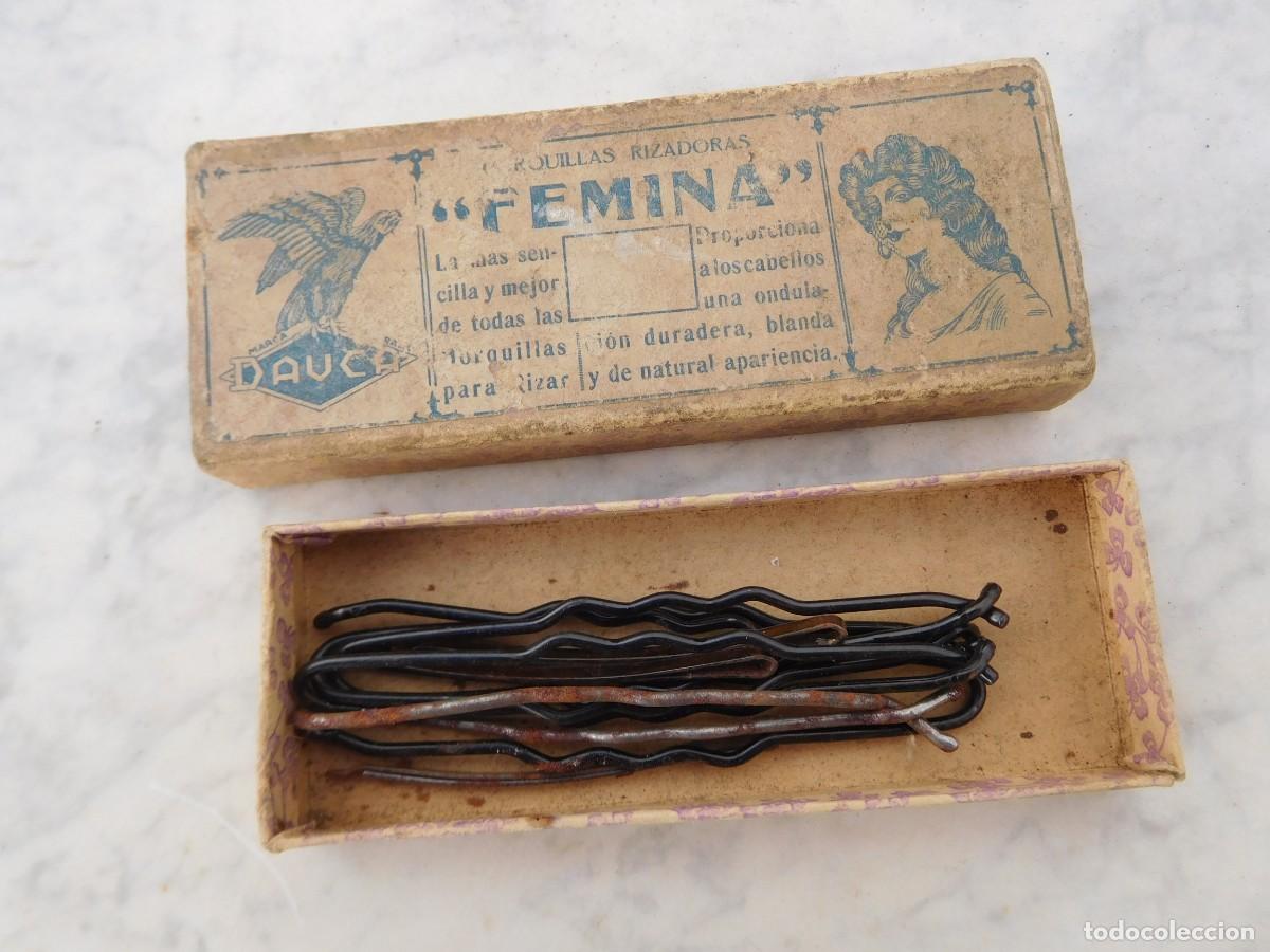 Casse e cassette metalliche: Caja de carton antigua horquillas rizadoras Femina
