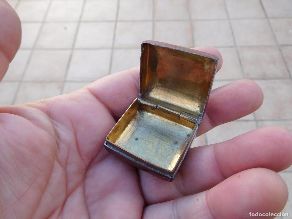 Cajas y cajitas met&aacute;licas: Caja antigua de bronce y esmalte - Foto 4