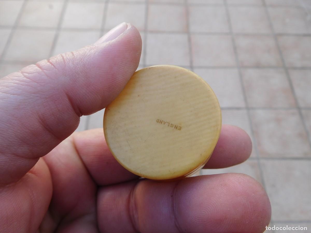 Cajas y cajitas met&aacute;licas: Caja antigua de celuloide con espejo - Foto 3