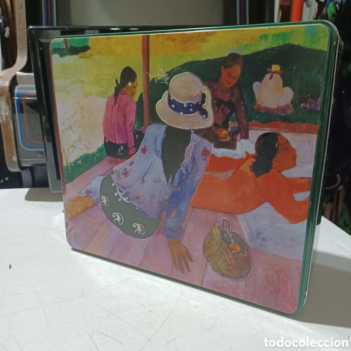 Cajas y cajitas met&aacute;licas: Caja Cava Codorniu con litografia La Sieste 1894 Paul Gauguin en la tapa