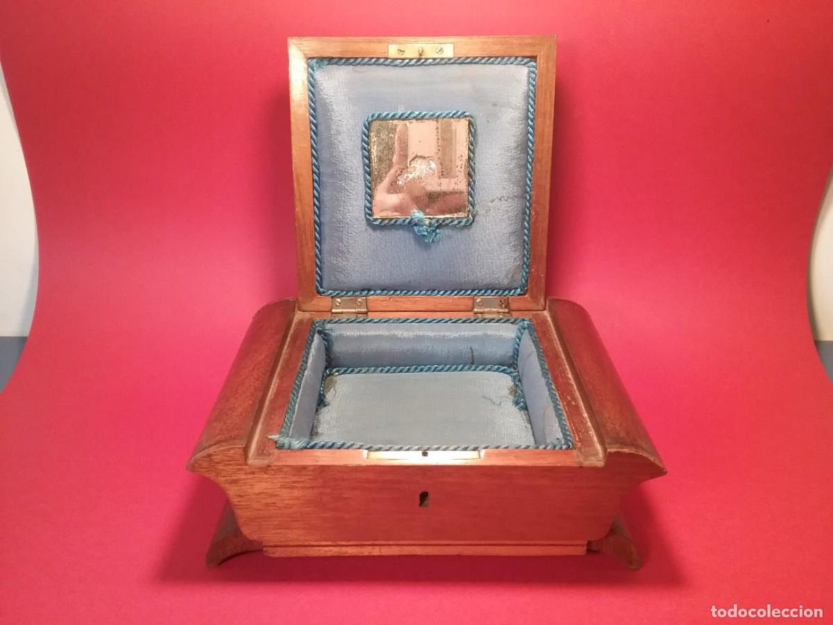 Cajas y cajitas met&aacute;licas: CAJA COSTURERO - Foto 1