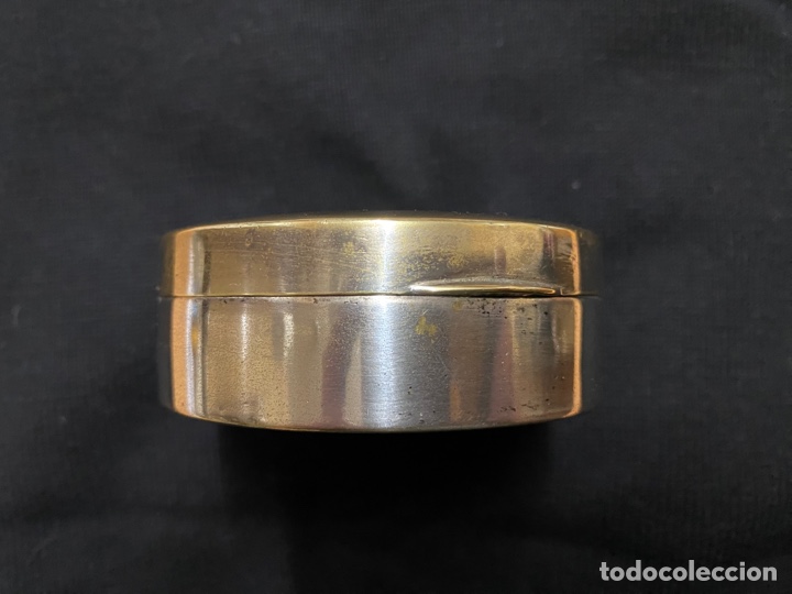 Cajas y cajitas met&aacute;licas: Polvera -Caja de metal plateado - Foto 2