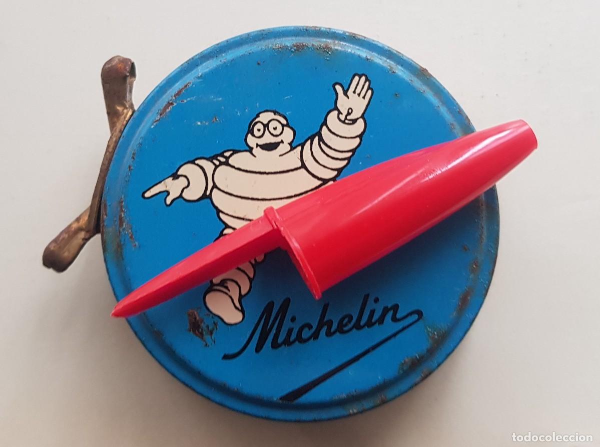 Cajas y cajitas met&aacute;licas: caja metalica michelin bibendum neumaticos goma coche automovil o'galop francia logotipo caucho