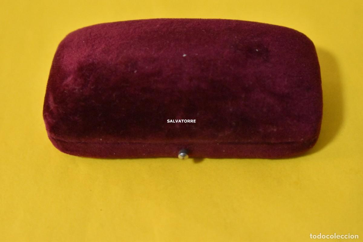 Cajas y cajitas met&aacute;licas: ANTIGUA CAJA EN TERCIOPELO JOYERIA. SIN MARCA NI GRAFIAS.