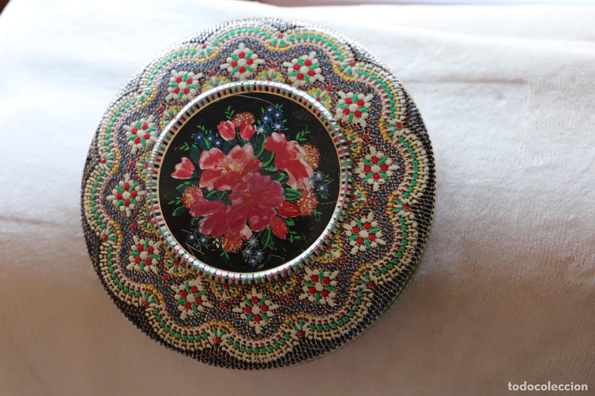 Blechdosen und Kisten: CAJA DE METAL HOLANDESA TROQUELADA MOTIVOS FLORES