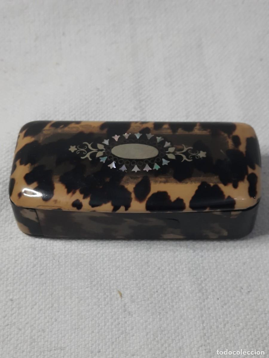 Cajas y cajitas met&aacute;licas: Antigua caja para rape - Foto 1