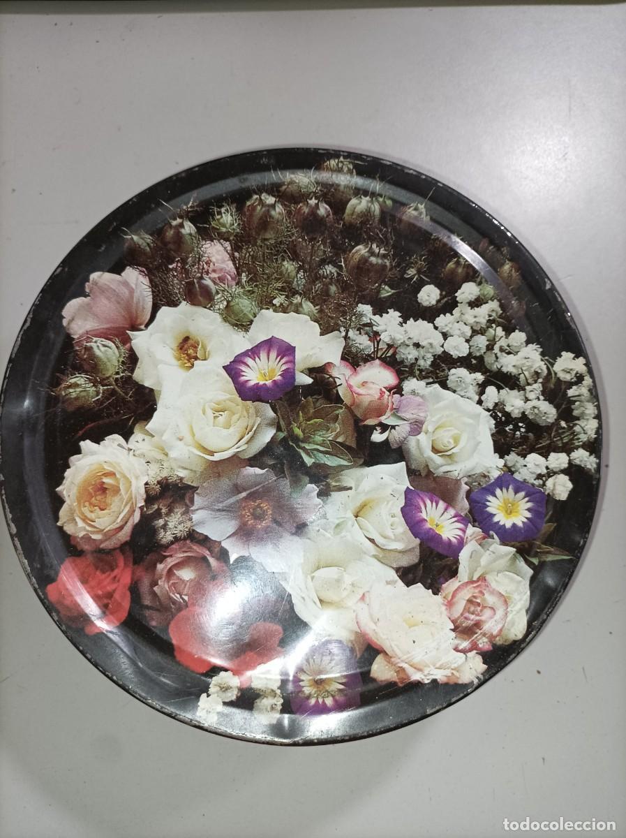 Casse e cassette metalliche: Caja met&aacute;lica antigua DE PASTAS