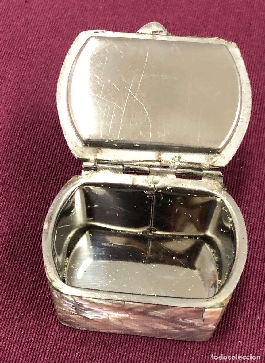 Cajas y cajitas met&aacute;licas: PEQUE&Ntilde;A CAJA EN NACAR - Foto 2