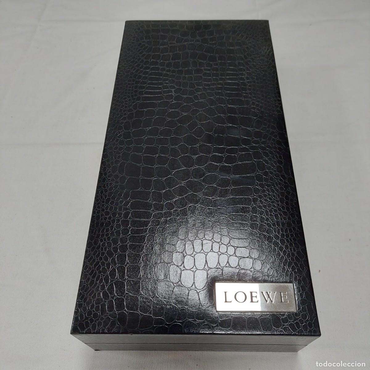 Cajas y cajitas met&aacute;licas: Original caja de Loewe - Foto 1