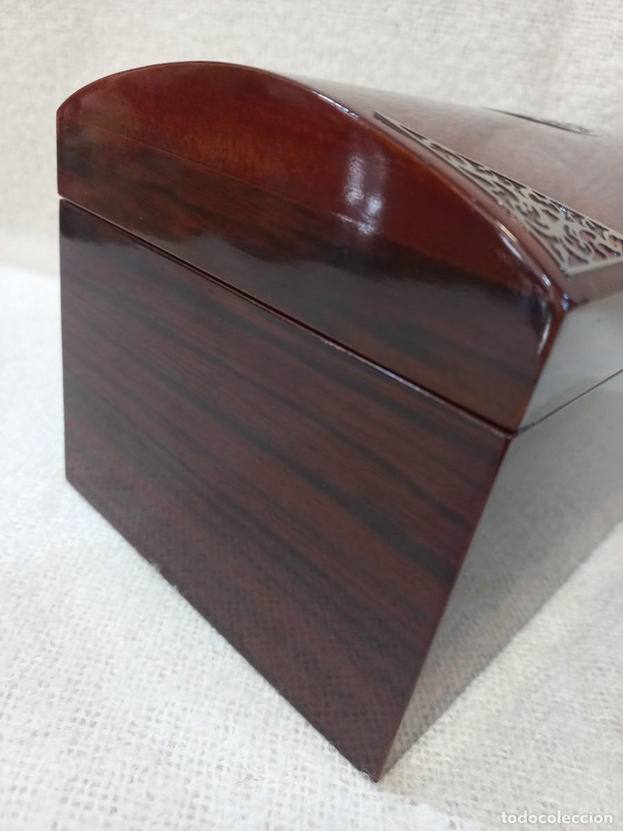 Cajas y cajitas met&aacute;licas: CAJA-COFRE (madera lacada-esta&ntilde;o) - Foto 8