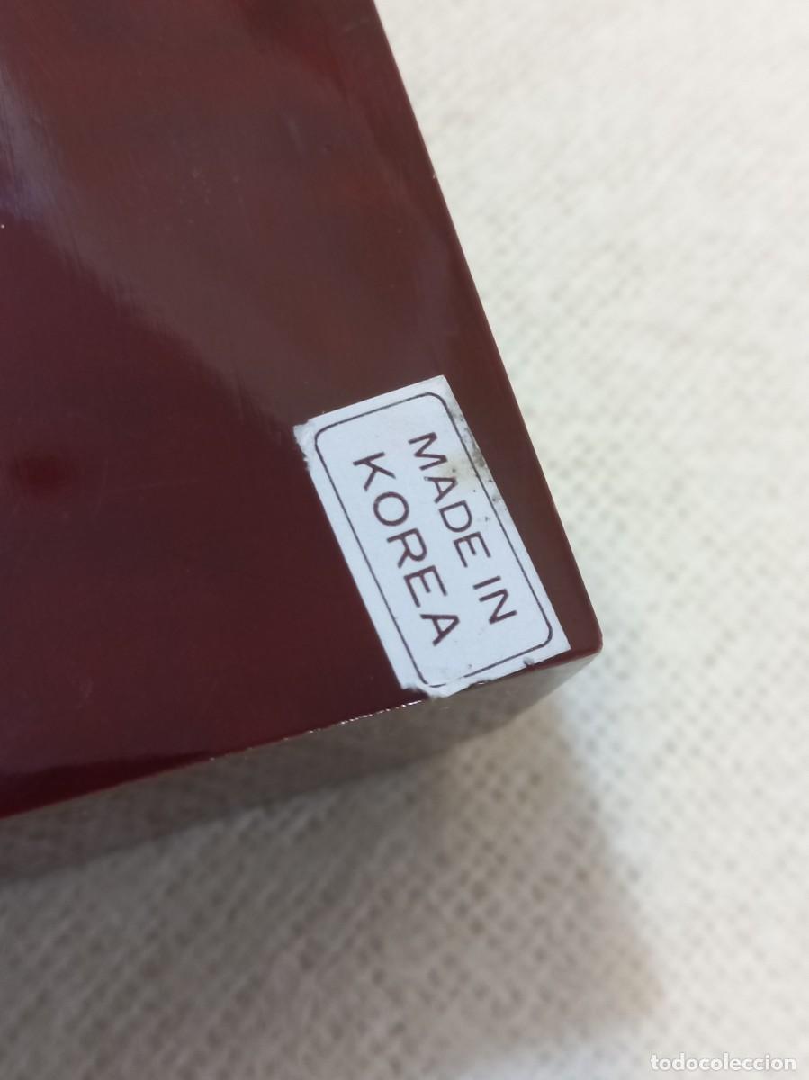 Cajas y cajitas met&aacute;licas: CAJA CUADRADA (madera lacada-esta&ntilde;o) - Foto 10