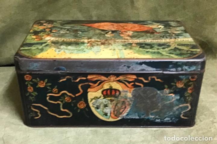 Cajas y cajitas met&aacute;licas: ANTIGUA CAJA LITOGRAFIADA - Foto 5