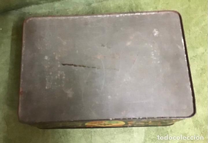 Cajas y cajitas met&aacute;licas: ANTIGUA CAJA LITOGRAFIADA - Foto 6