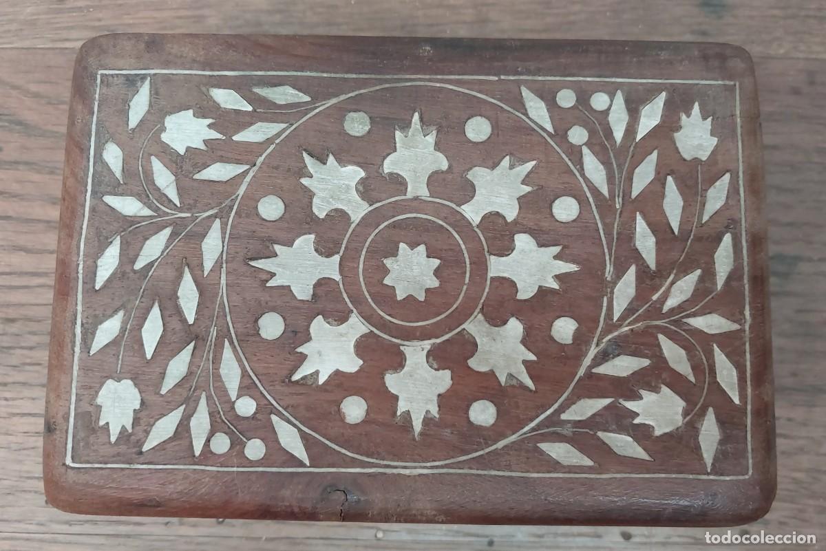 Cajas y cajitas met&aacute;licas: CAJA DE MADERA CON INCRUSTACIONES - Foto 3